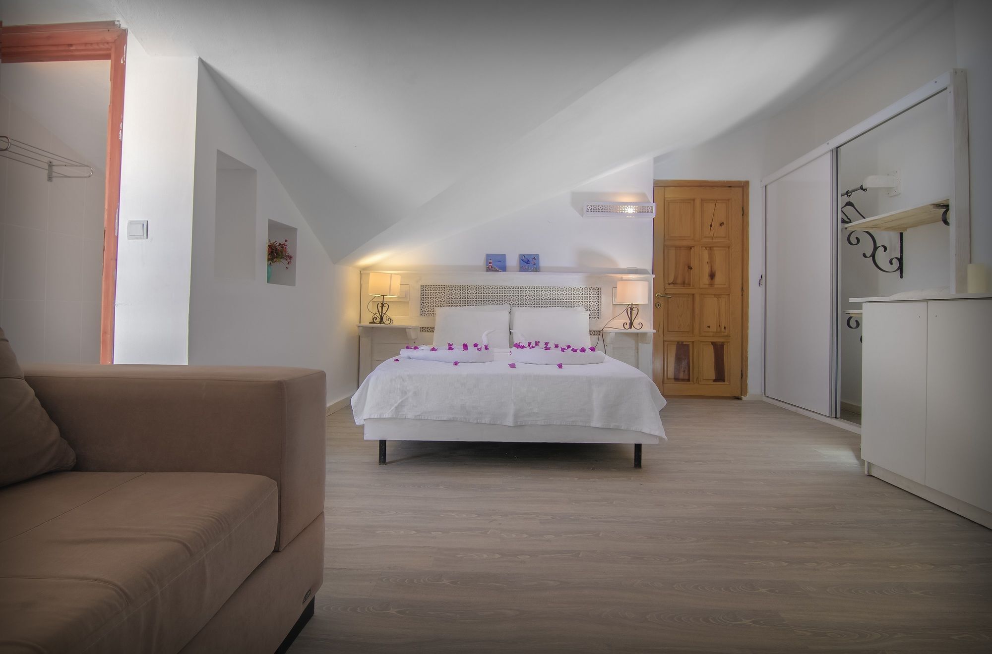 Korsanada Hotel كاس المظهر الخارجي الصورة